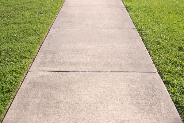 Cement Sidewalk Replacement in Schaumburg